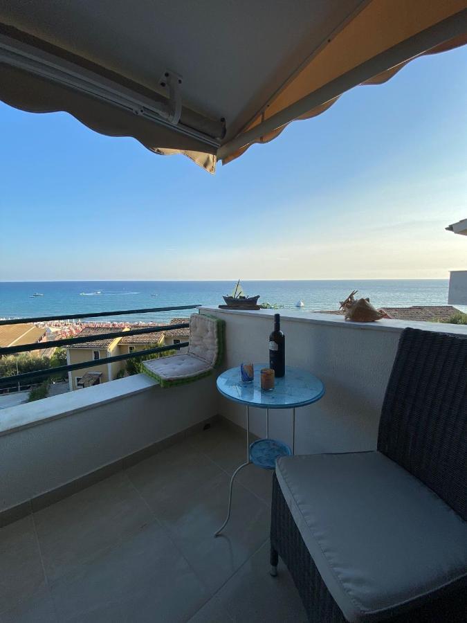 Daydream Seaview Deluxe Home 152 By New Era In Glyfada Beach Corfu Exterior photo